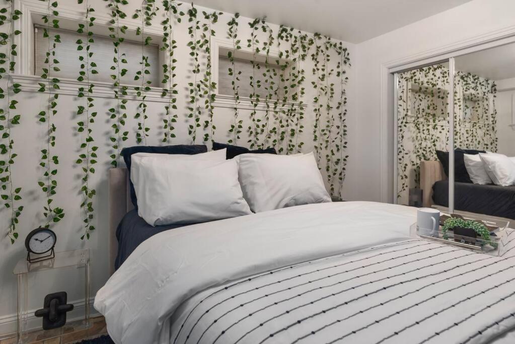 Upscale 2Br Apartment With Patio Washington Bagian luar foto